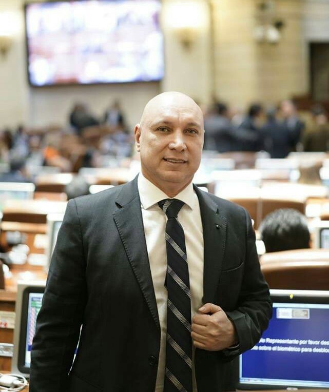 Alexander Bermudez , Representante a la Cámara por Guaviare