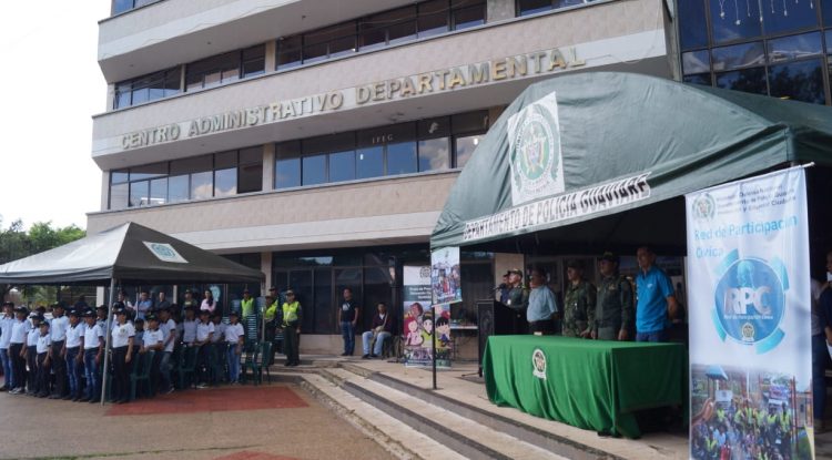 Policía del Guaviare presentó en acto público Campaña Red de Participación Cívica
