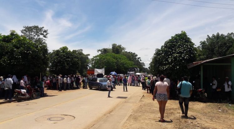 Habitantes de Puerto Concordia marcharon por el derecho a la salud y alza del impuesto predial