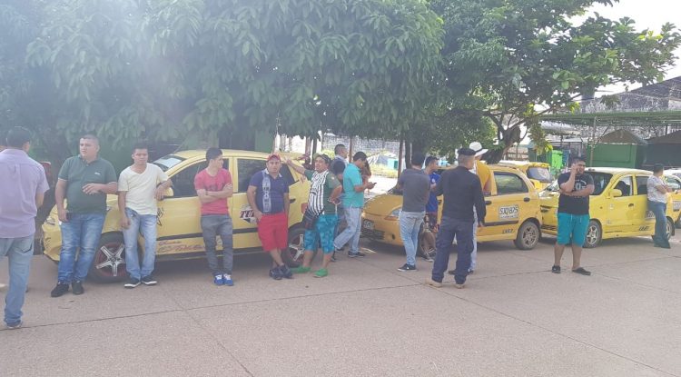 Taxistas protestaron por transporte ilegal en San José del Guaviare