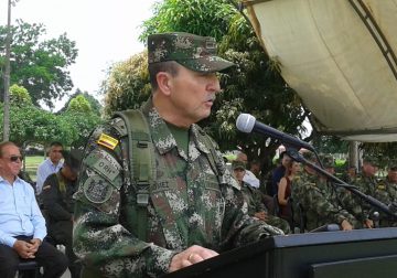 Comandante del Ejército ratificó lucha contra el narcotráfico y grupos delincuenciales en Guaviare