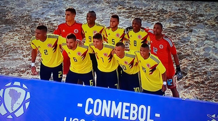 Selección Colombia de Fútbol Playa debutó con derrota ante Ecuador