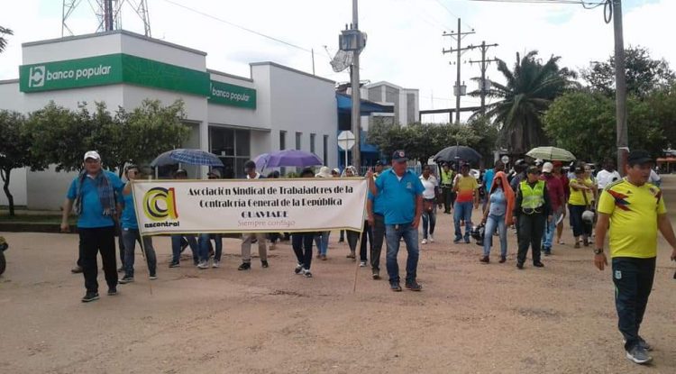 Sindicatos en Guaviare marcharon en contra de la Ley de Financiamiento