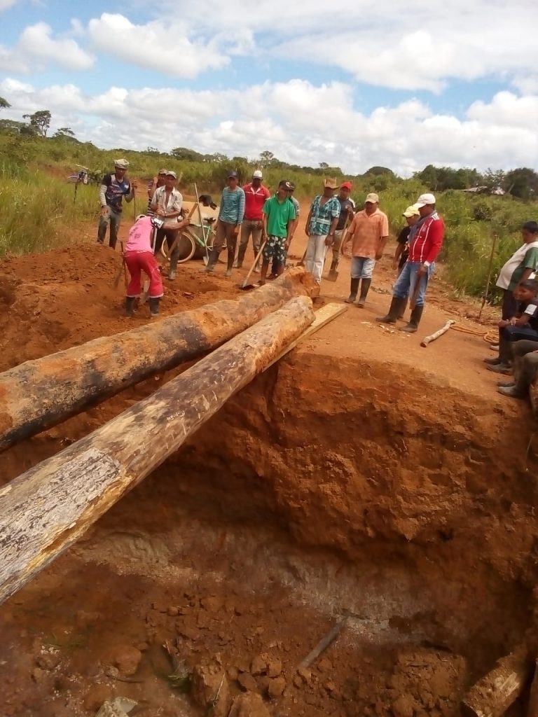 Solucionan daño causado en la vía Puerto Ospina -San Cristobal