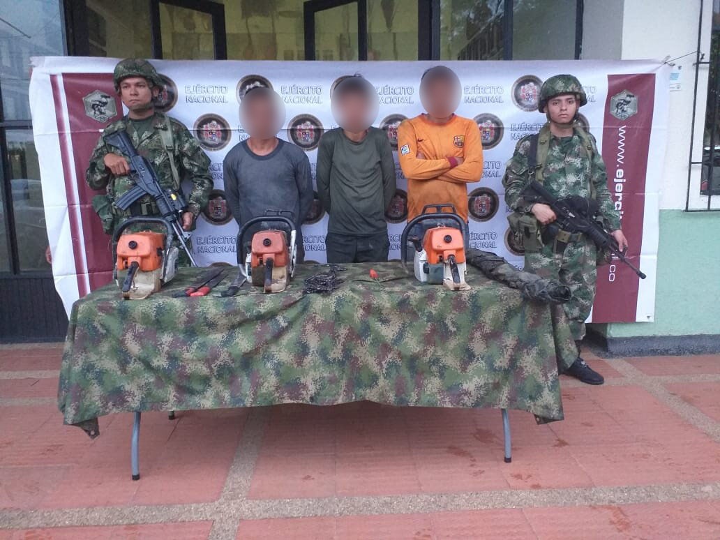 Captura de tres sujetos por delitos ambientales en Puerto Concordia, Meta.