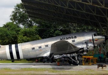 Denuncian fallas en motores de aviones DC-3 de la Aerolínea Aliansa