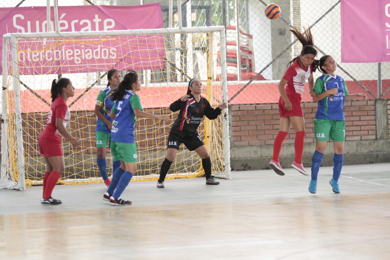 Guaviare clasifica a Fase Nacional de los Juegos Intercolegiados Supérate 2019 en fútbol de salón femenino con la I.E Manuela Beltrán del municipio de San José del Guaviare.