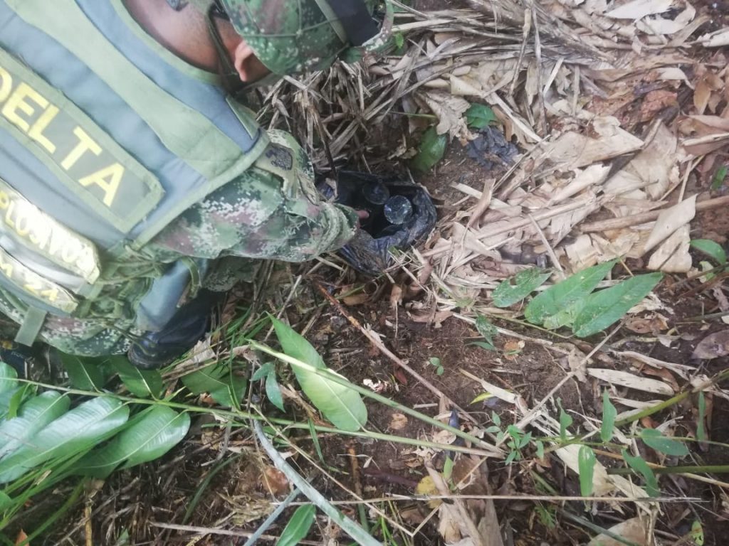 Ejército halla 100 minas de las disidencias en el Guaviare