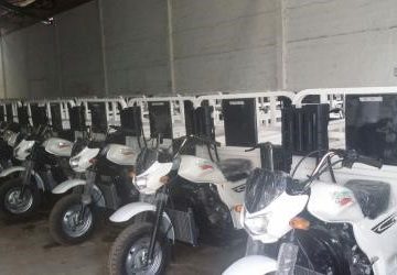 Color de placas para motocarros, centro de discordia entre Gobernación, contratista y beneficiarios