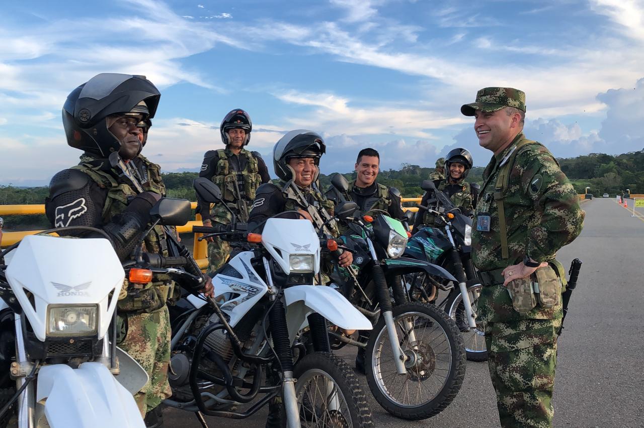 El lanzamiento estuvo a cargo por el Coronel Norberto Salgado, comandante de la Vigésima Segunda Brigada de Selva.