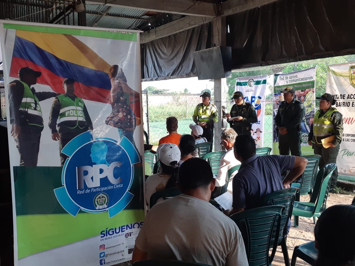 Policía Nacional en socialización de planes de seguridad en San José del Guaviare. Foto/ Policía Guaviare.