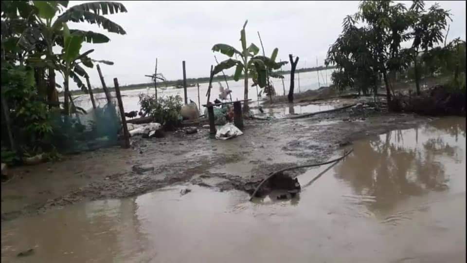 Río Ariari amenaza a centro poblado de Puerto Limón y vía nacional Meta - Guaviare