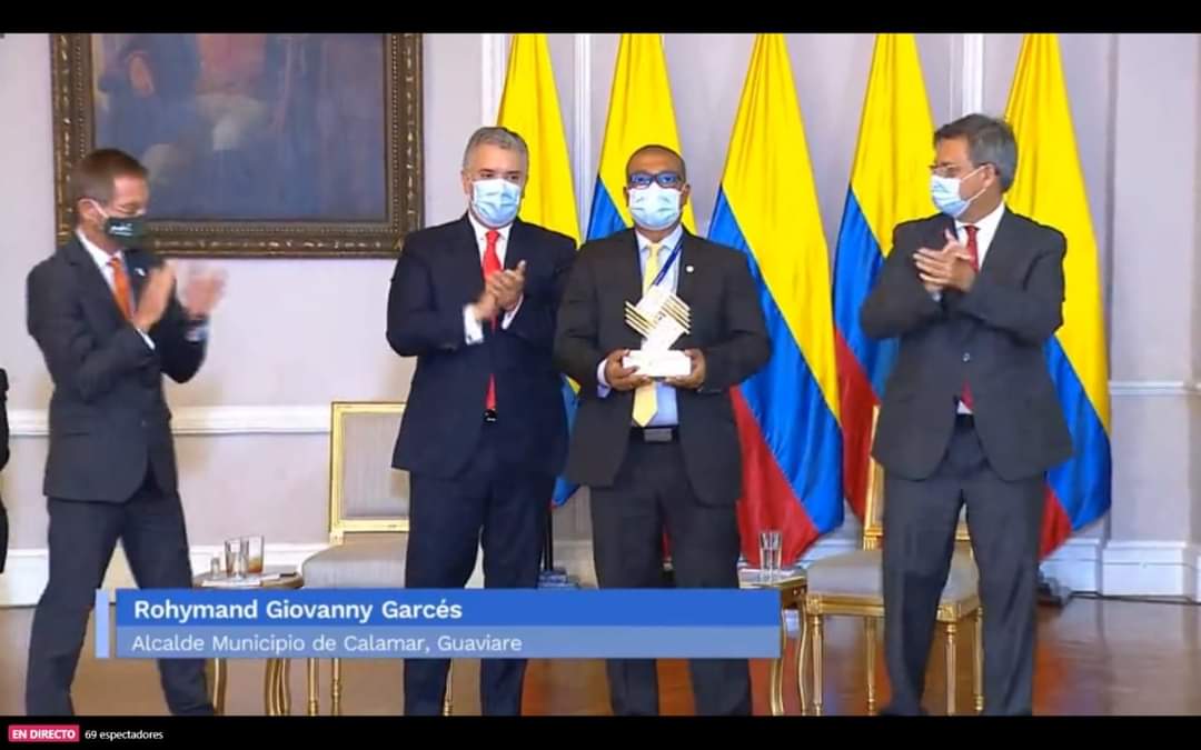 Alcalde de Calamar (Guaviare) recibió premio a la Alta Gerencia