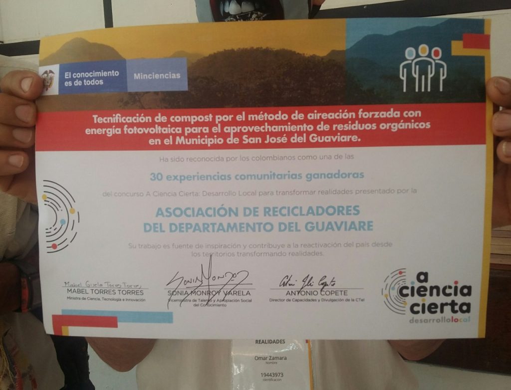 Ministerio de Ciencia y Tecnología entregó premio a ASORED Guaviare