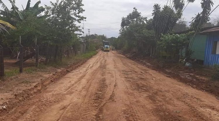 Avanza mejoramiento de vías urbanas en Calamar, Guaviare