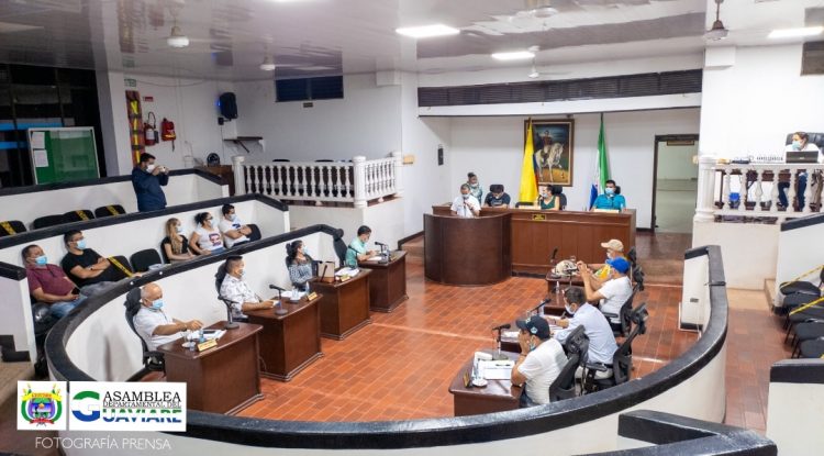 Diputados del Guaviare le ponen la lupa a las inversiones en infraestructura vial y educación en Calamar y Miraflores
