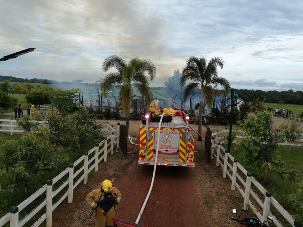 Incendio consumió vivienda en la vereda La Fuguita