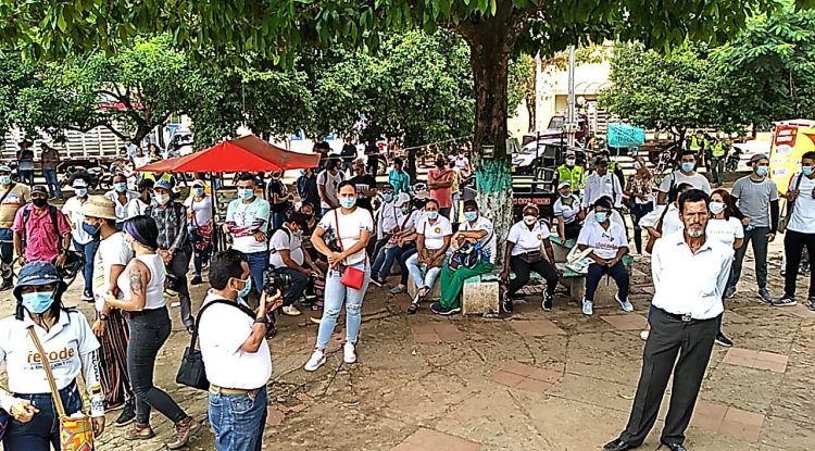 Sindicalistas en Guaviare continúan con sus protestas rechazando reforma tributaria
