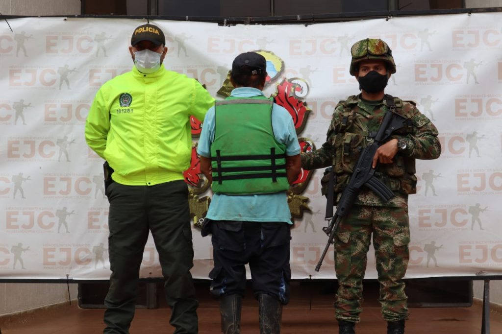 Capturan a alias ´paisa mango` presunto disidente del frente primero en Guaviare