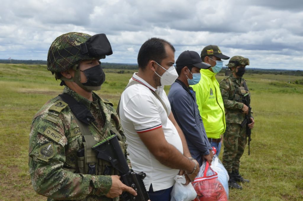 Capturados tres presuntos integrantes de la estructura al mando de Gentil Duarte