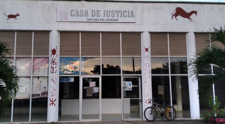 Casa de La Justicia sin energía por falta de pago