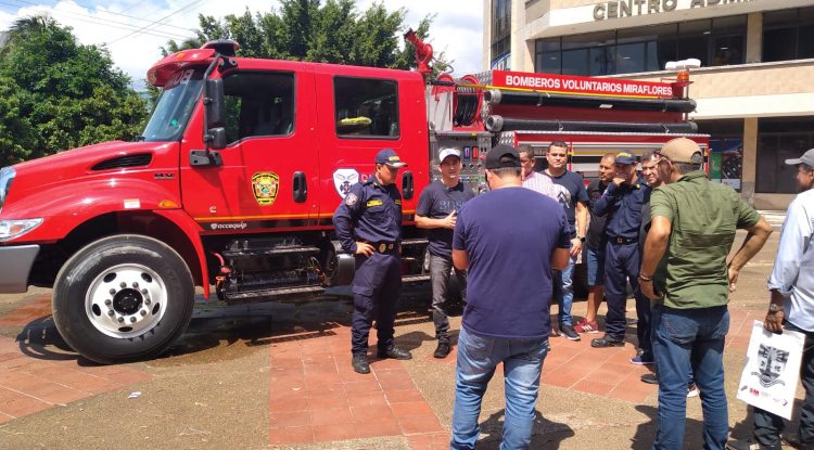 Bomberos de Miraflores, Guaviare, recibió máquina contra incendios forestales