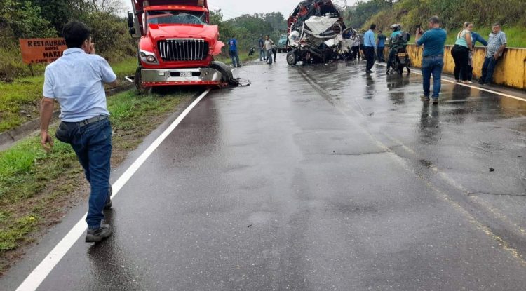 Nuevo accidente de tránsito en la vía nacional entre Granada y Puerto Lleras en el Meta