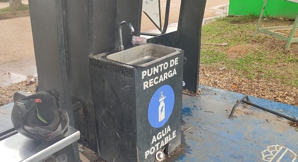 Reparado punto de hidratación del parque de la vida: EMPOAGUAS