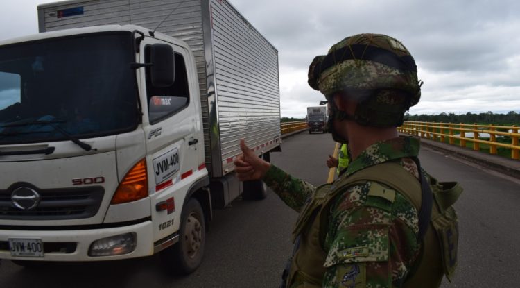 400 militares y 20 puestos de seguridad en vías del Guaviare en Semana Santa