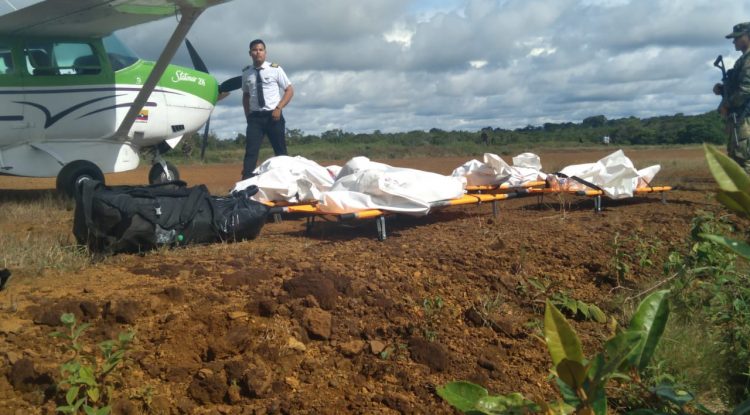 Evacuados los cuerpos de víctimas de accidente aéreo en el Vaupés
