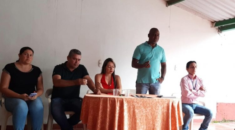 Energuaviare se reunió con usuarios y REDCIPAZ para hablar de de sobrecostos y cortes de luz