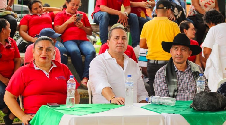 Obras de infraestructura rural y urbana en educación ejecuta Alcaldía de Puerto Concordia