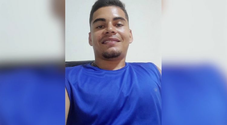 Familiares buscan a joven desaparecido desde el pasado sábado