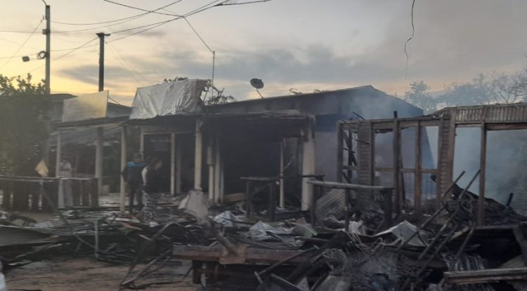 Incendio destruyó seis establecimientos comerciales en Calamar, Guaviare