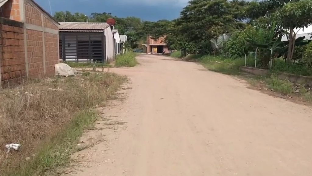 Discapacitados solicitan pavimentación de vía en Bicentenario Dos