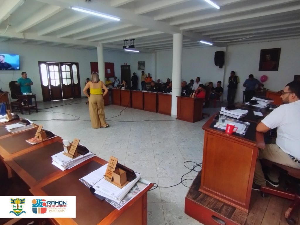 Autoridades se reunieron para analizar socavación en la margen izquierda del río Guaviare