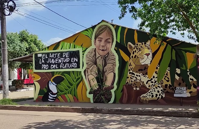 Murales inspirados en la selvas y sus protectores