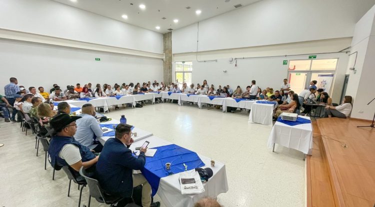 Más de diez compromisos quedaron establecidos en sesión del CODPOS en el Guaviare