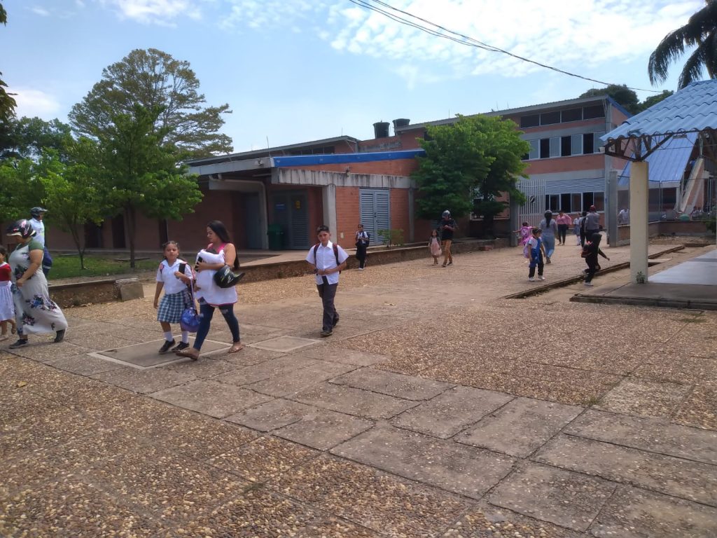 Instituciones educativas del Guaviare desde hoy entran en receso académico