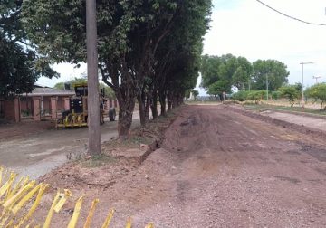 ¡Por fin! Inició pavimentación de tramo atrás de la Registraduría en San José del Guaviare