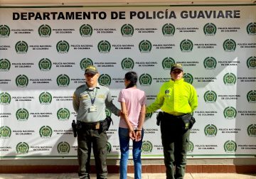 Juez envió a la cárcel a mujer acusada de prostituir a su propia hija de 13 años