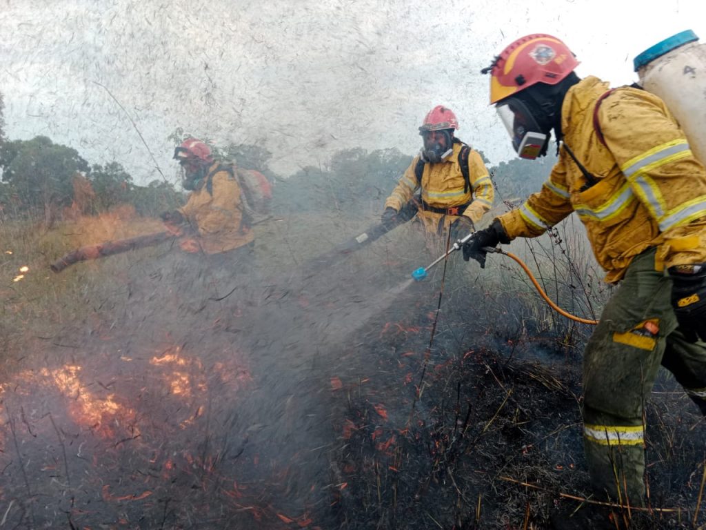 Nuevo incendio forestal atendieron los bomberos de San José del Guaviare