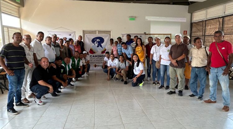 Juntas comunales en Guaviare a postular proyectos en Caminos Comunitarios