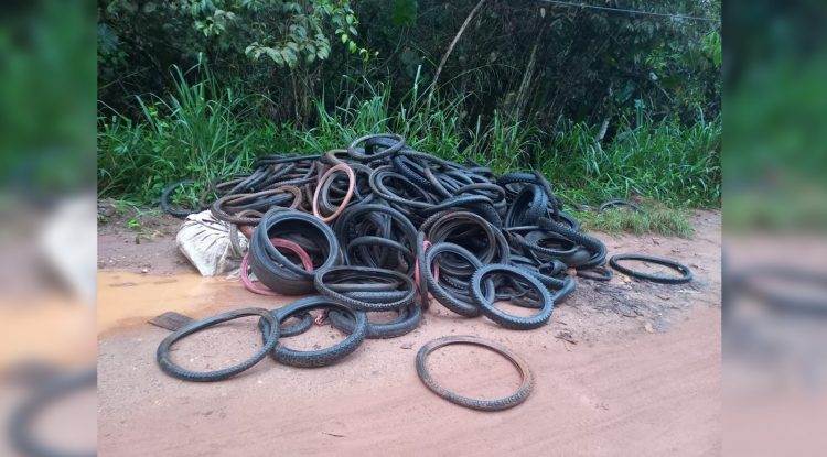 Extraen llantas y residuos sólidos de humedal en San José del Guaviare