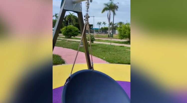 Nuevamente han dañado uno de los juegos del Parque de la Inclusión