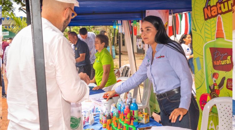 Con éxito termino el conversatorio Guaviare potencia turística ambiental y cultural