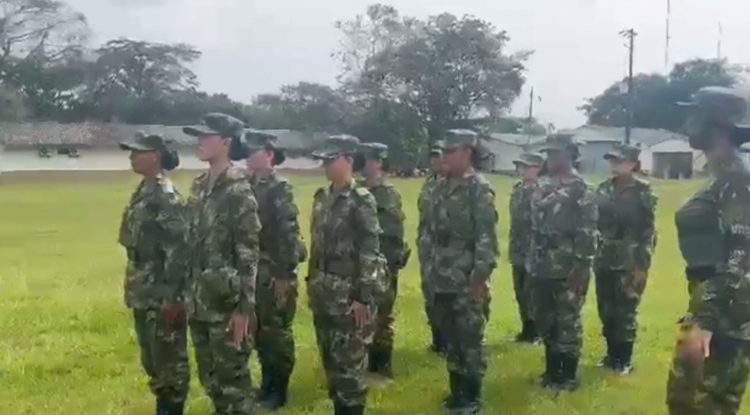 Servicio militar a hombres y mujeres en San José del Guaviare