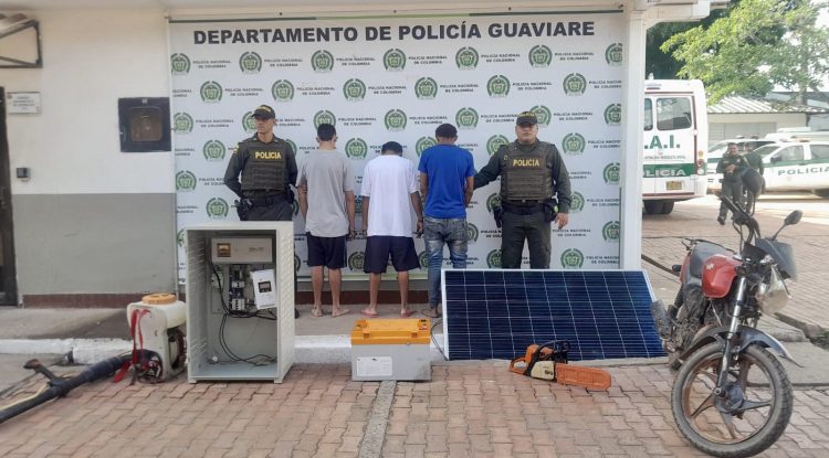 Tres capturados y elementos recuperados por robo a finca en San José del Guaviare