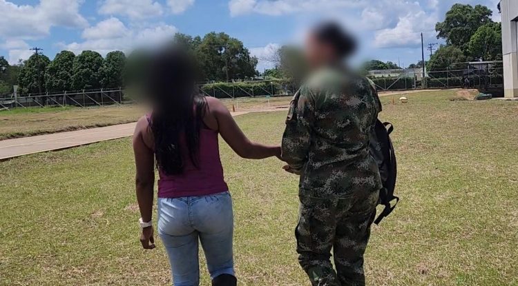 Menor reclutada se entregó voluntariamente al Ejército Nacional