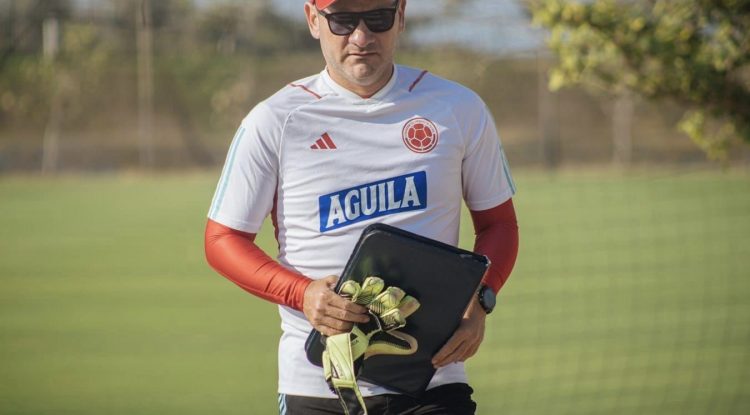 Guaviarense viaja a Mundial de Fútbol Playa como entrenador de arqueros